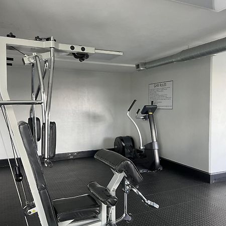 Cosy Apartment In The Heat Of The City Уиндхоек Екстериор снимка