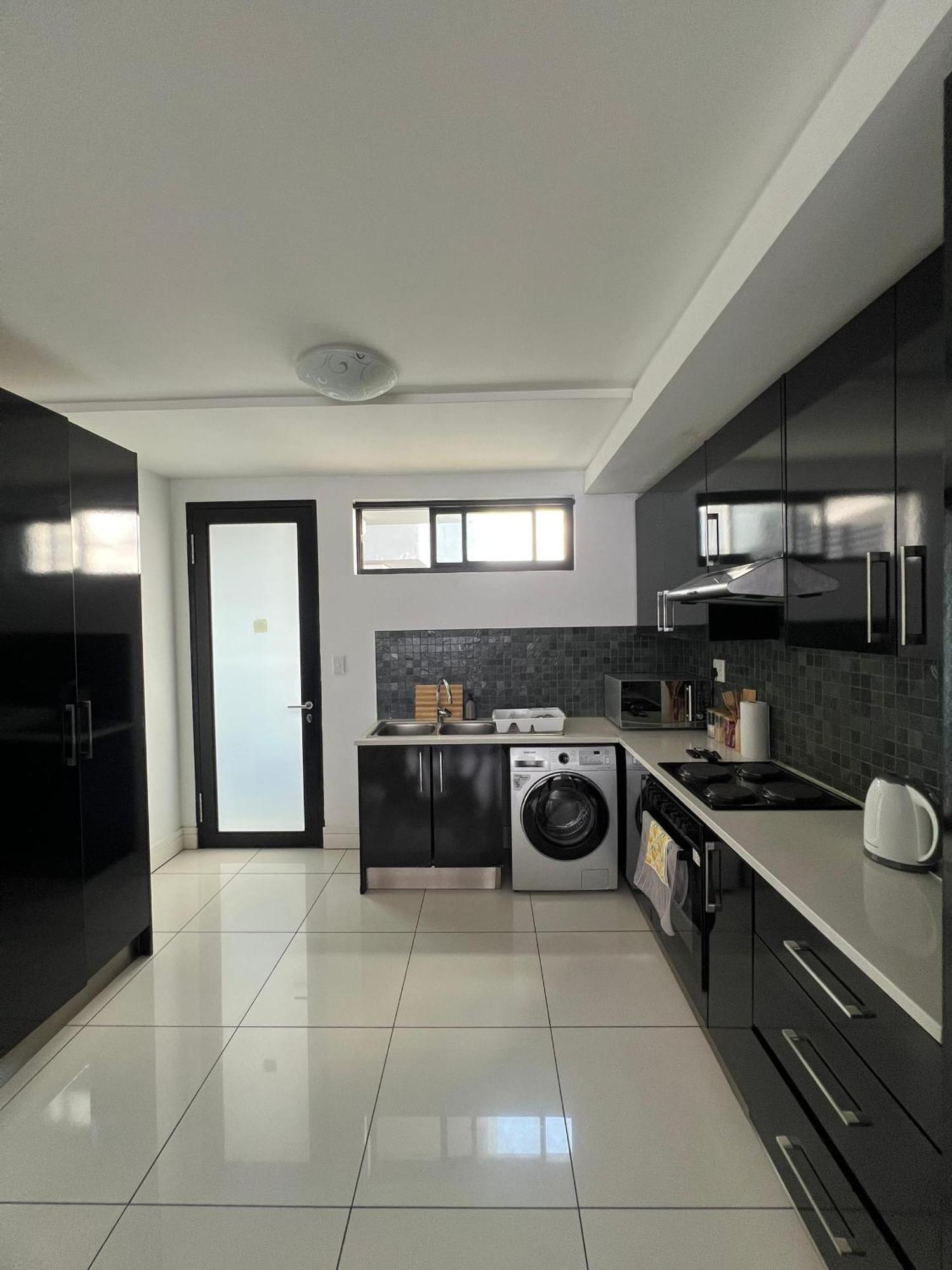 Cosy Apartment In The Heat Of The City Уиндхоек Екстериор снимка